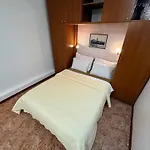 Grgur Studio Apartman Split
