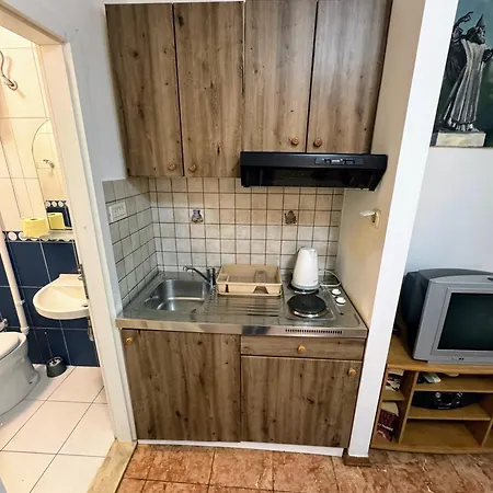 Grgur Studio Apartamento *