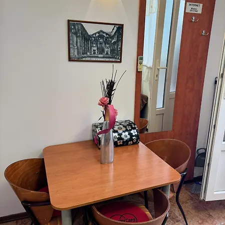 Grgur Studio Apartamento *