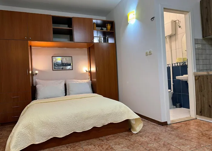 Apartman Grgur Studio *