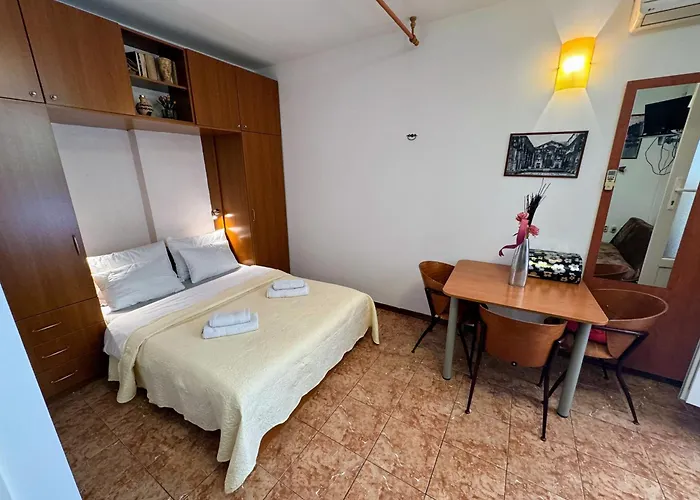 Grgur Studio Apartman *